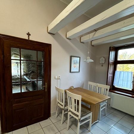 Apartmanove Ubytovanie Pod Dubom Polny Kesov Luaran gambar