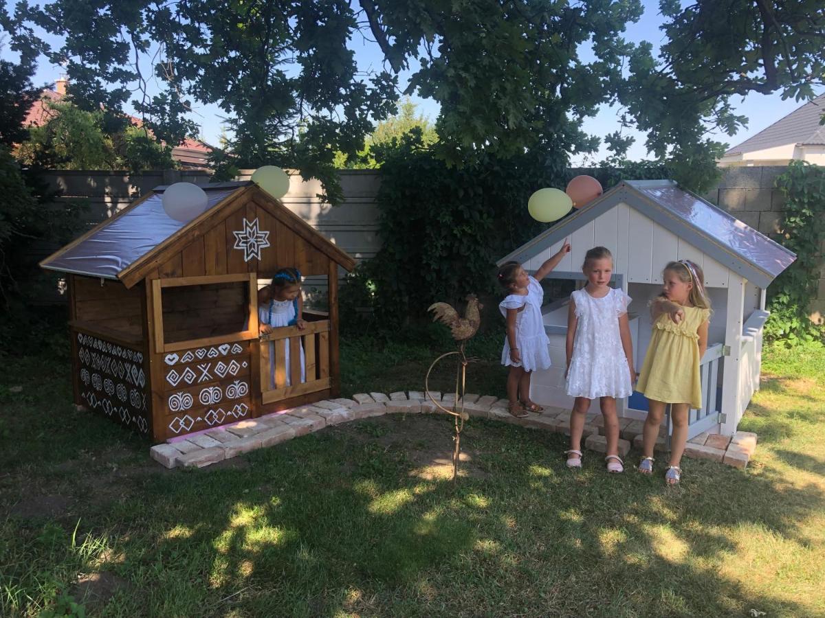 Apartmanove Ubytovanie Pod Dubom Polny Kesov Luaran gambar